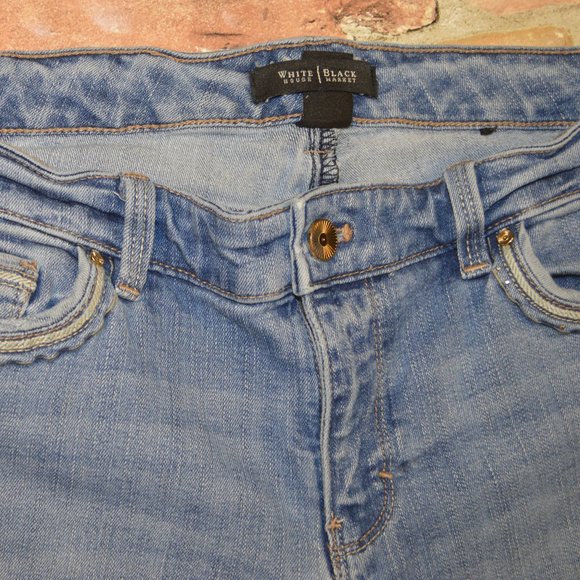 White House Black Market distressed jeans/whitewashed/women's size 6 - Picture 9 of 10